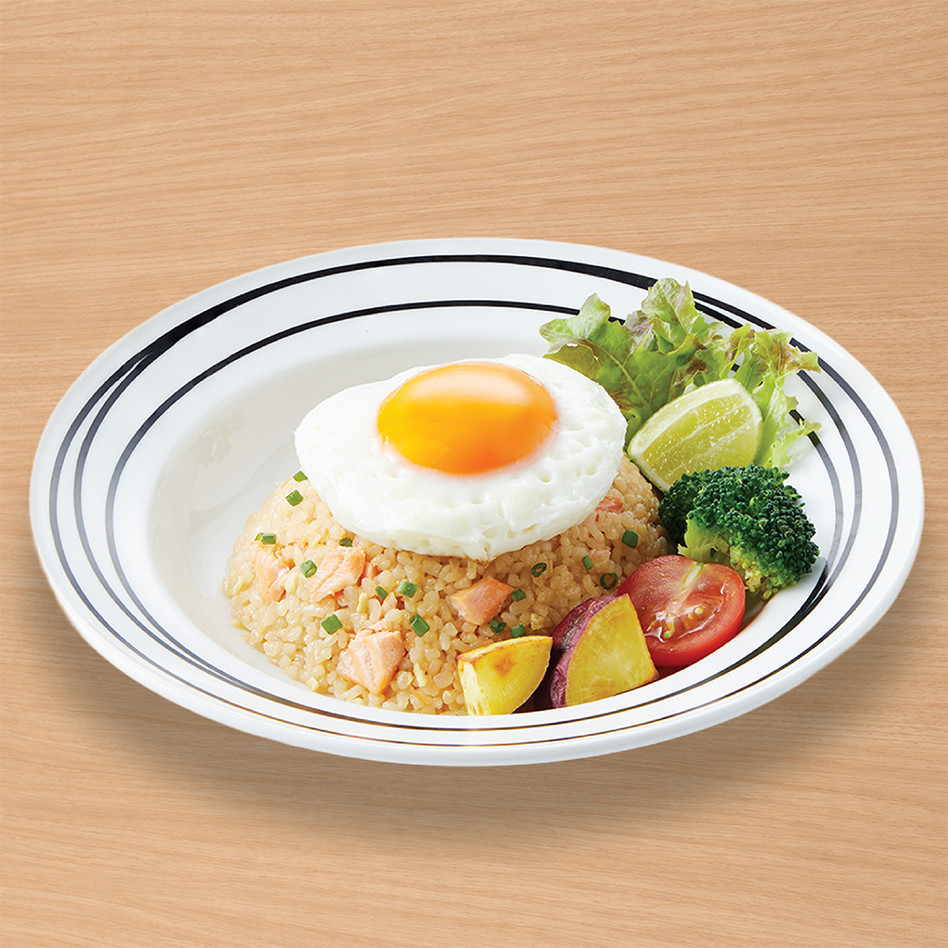 SALMON GARLIC FRIED RICE