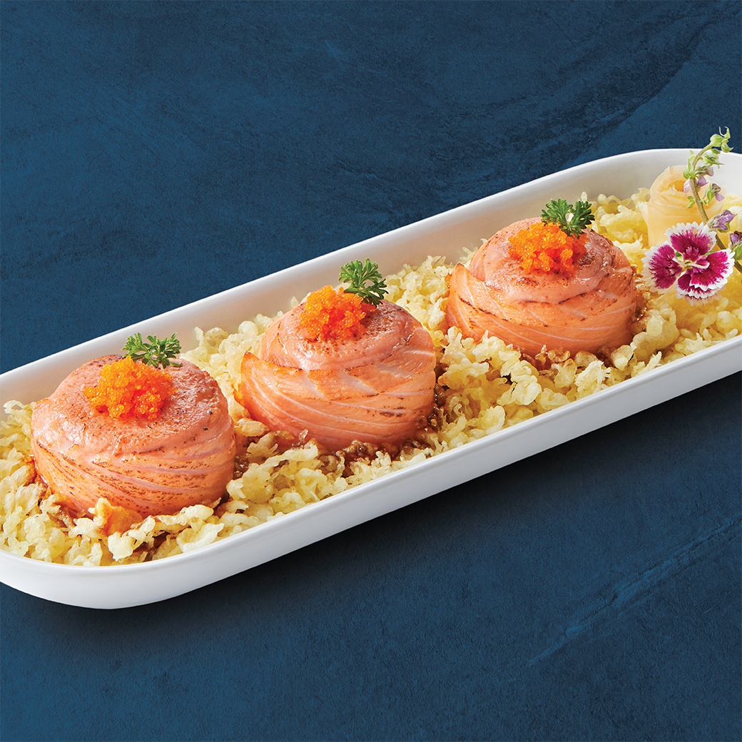 SALMON MENTAI SAUCE ROLL